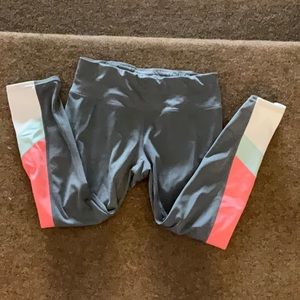 women athletes leggings